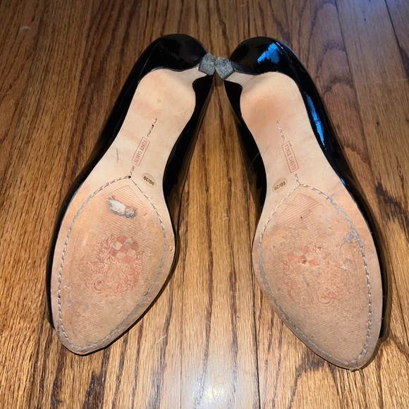 Vince Camuto Black Patent Peep Toe Heels, Size 9 - Picture 6 of 9